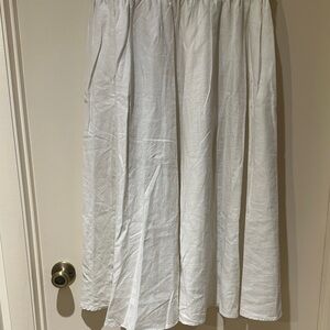 White Linen Women's Skirt